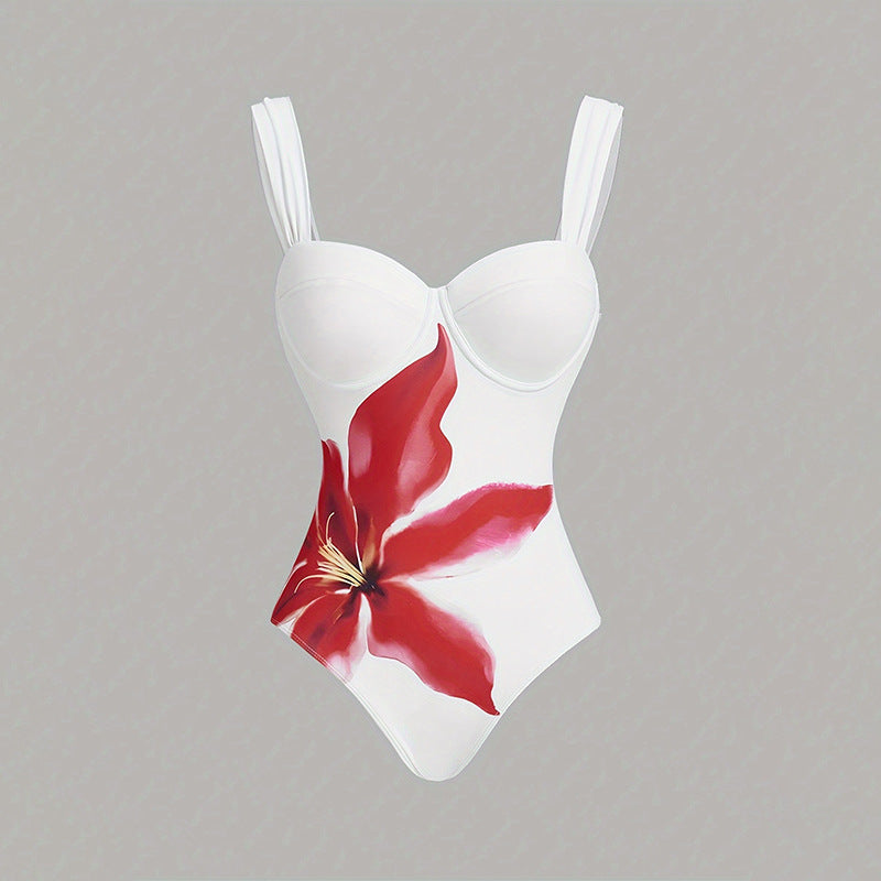 Damen Bademoden-Set mit floralem Oberteil und elegantem Wickelrock Echo Archiv