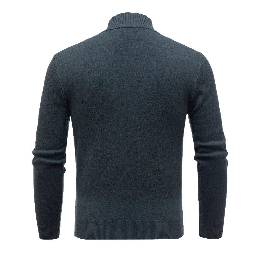 Herren stickad tröja med modern ståkrage och fint ribbad design Eva Jonsson
