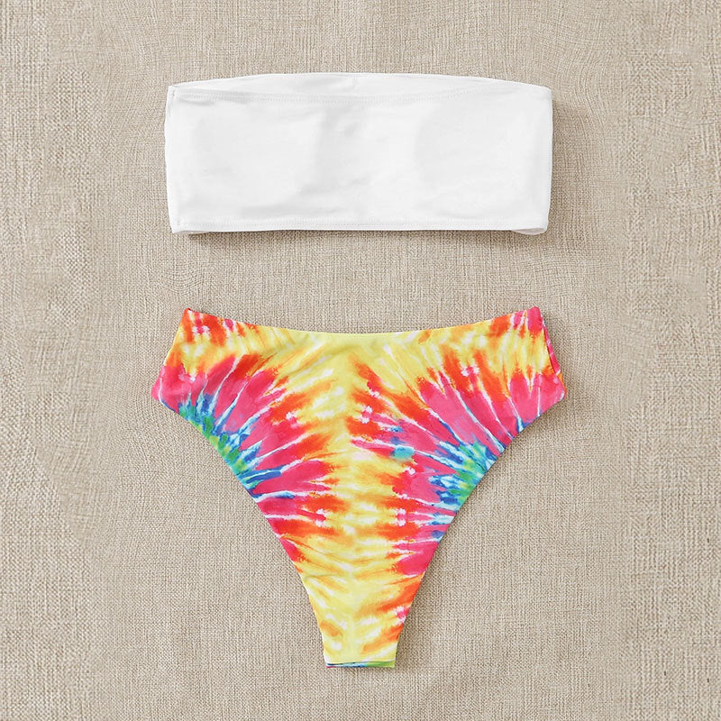 Damen Bandeau-Bikini im trendigen Batikmuster Echo Archiv