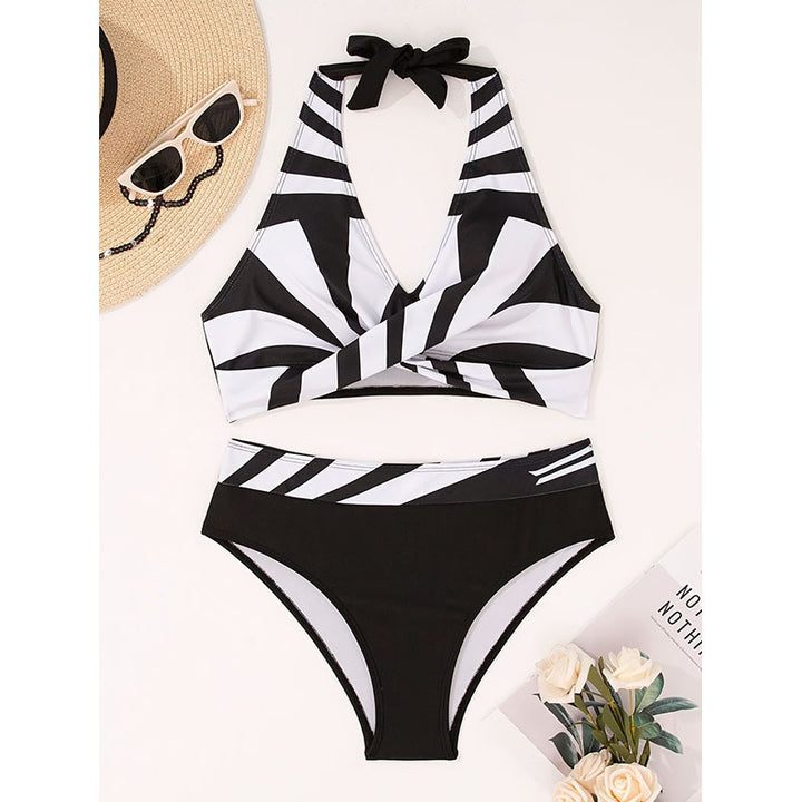 Damen Bikini-Set mit modischem Wickeloberteil und hoch geschnittenem Slip Echo Archiv