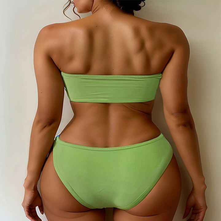 Damen Bandeau-Bikini-Set mit modischen Schnürdetails und zierlichem Anhänger Echo Archiv