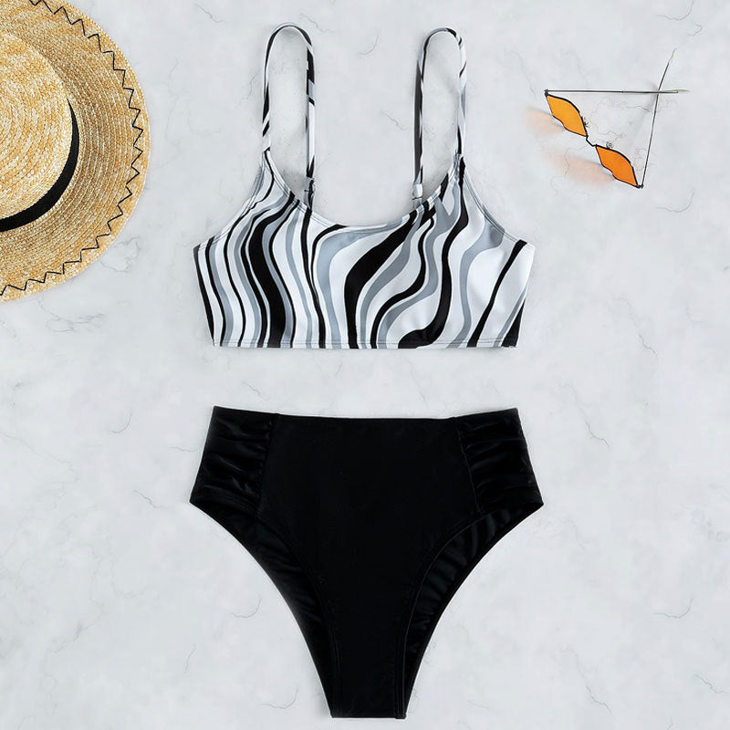 Damen Bikini-Set mit gestreiftem Oberteil und hohem Bund Echo Archiv