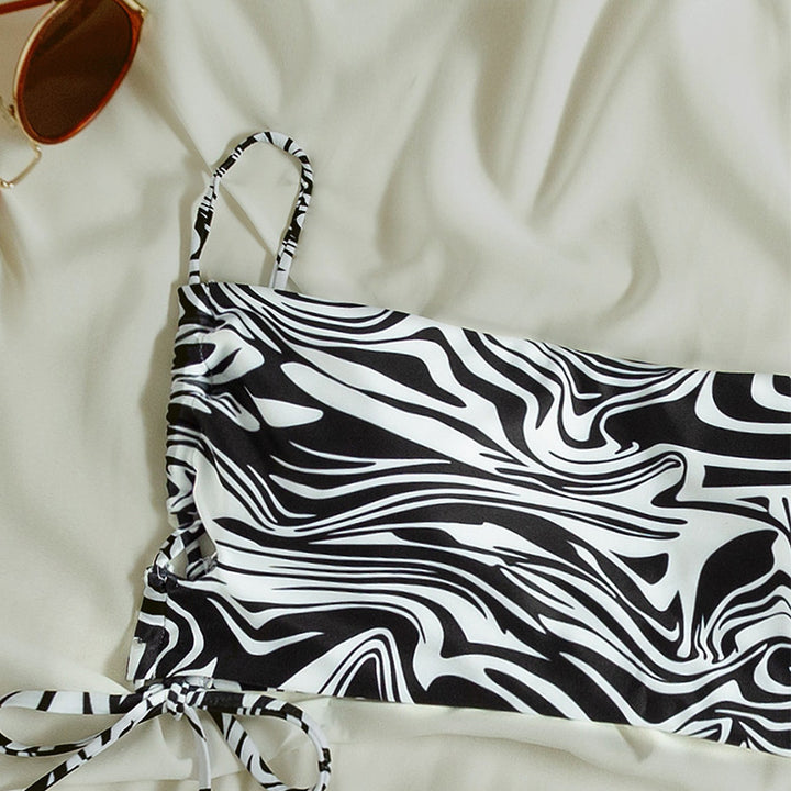 Damen Bikiniset mit verstellbaren Schnürdetails und maritimen Wellenmuster Echo Archiv