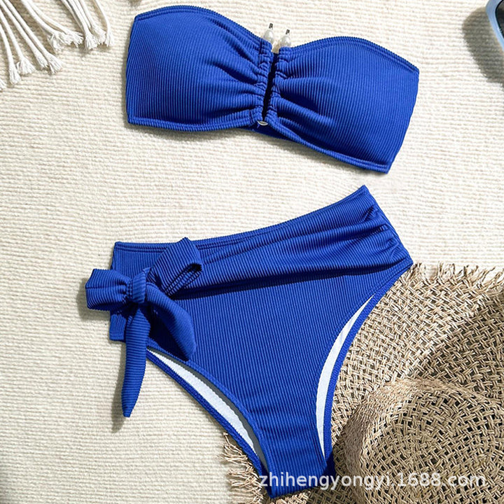 Damen Bandeau-Bikini mit modernem Wickelbund Echo Archiv