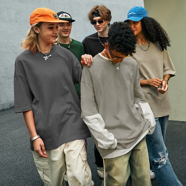 Överdimensionerad T-shirt | Unisex | Lös Passform | T-shirt med rund halsringning | Hip Hop-T-shirts-Eva Jonsson