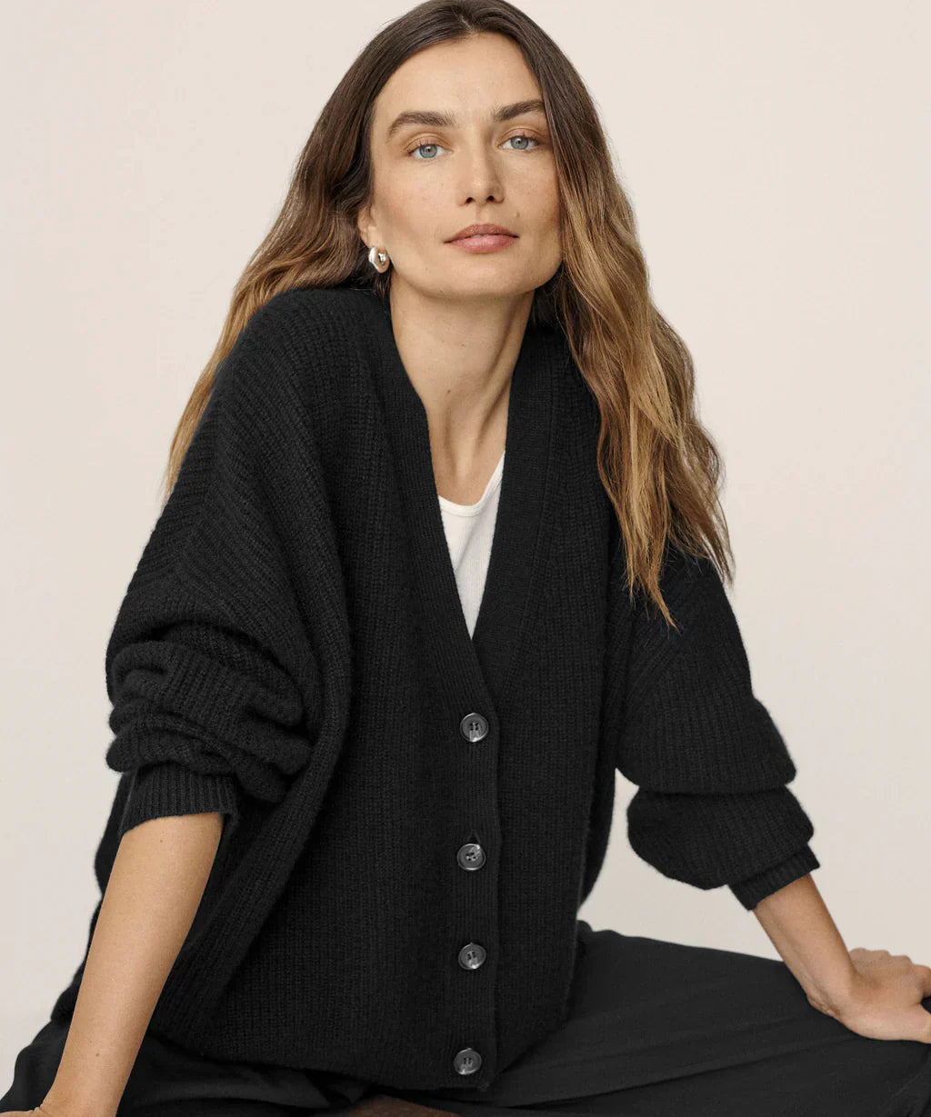 Oversized Cardigan - Knäppt V-neckad stickad kashmirkofta för kvinnor-Eva Jonsson