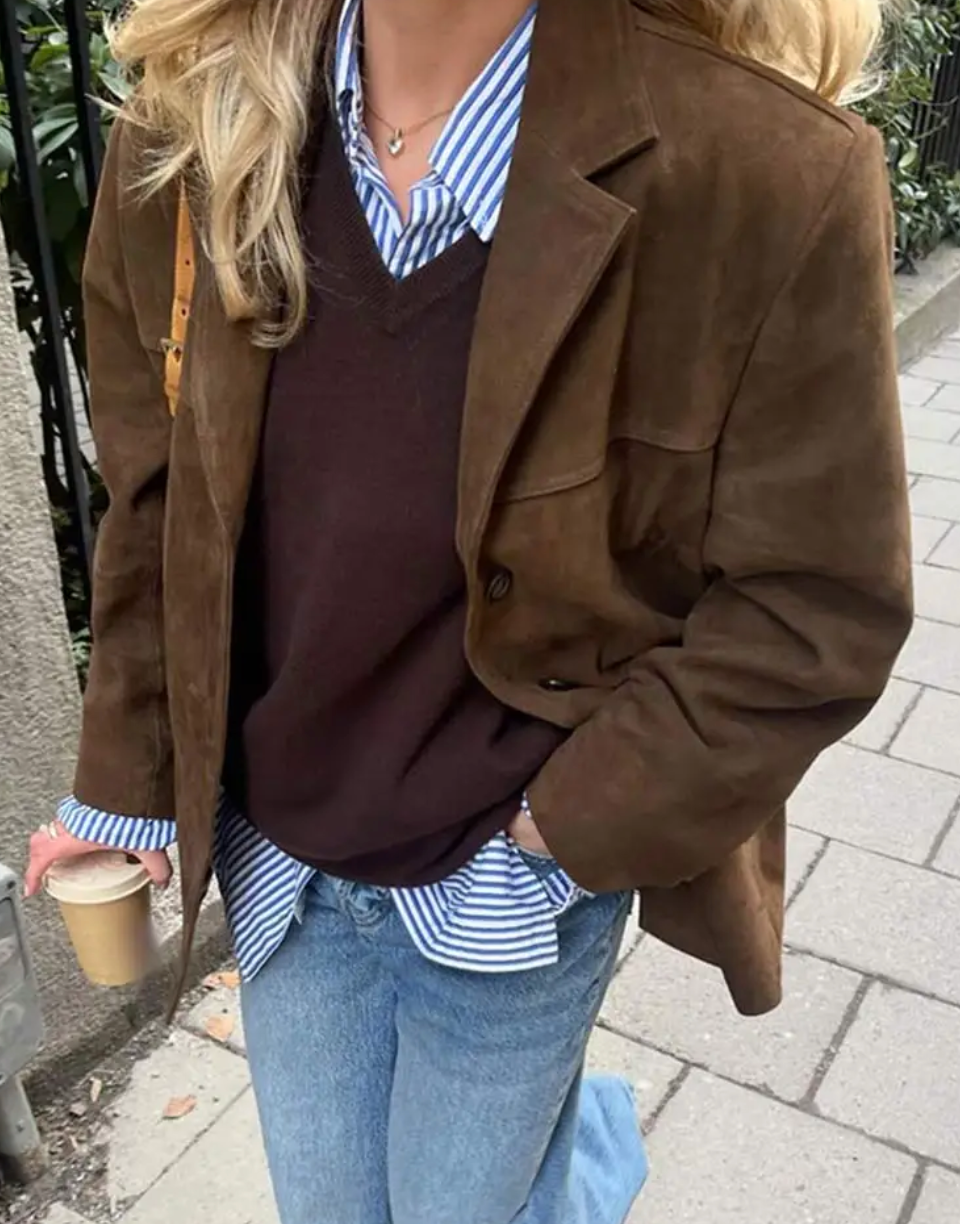 Oversized Jacka - Brun enkelknäppt höstjacka i mocka för dam-Eva Jonsson