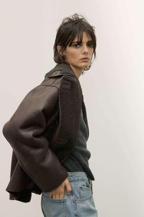 Oversized Jacket - Pälsfodrad Vinterjacka i läder för Kvinnor-Eva Jonsson