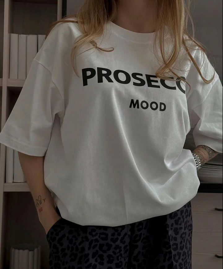 Oversized T-shirt | Rund hals | lös passform | T-shirts för damer | Damkläder-Eva Jonsson