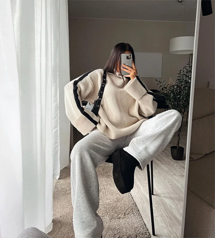 Oversized tröja - Lös passform - Turtleneck - Stickad tröja - Damkläder-Eva Jonsson