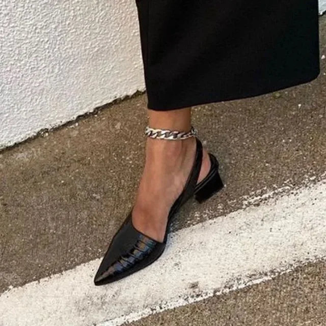Pumps med Brun Färg & Klassisk Design Mirla-Eva Jonsson