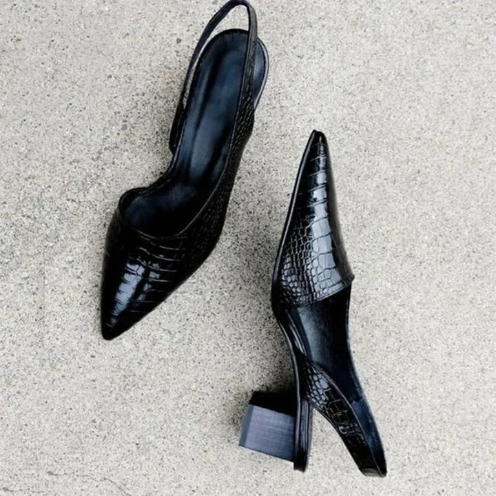 Pumps med Brun Färg & Klassisk Design Mirla-Eva Jonsson
