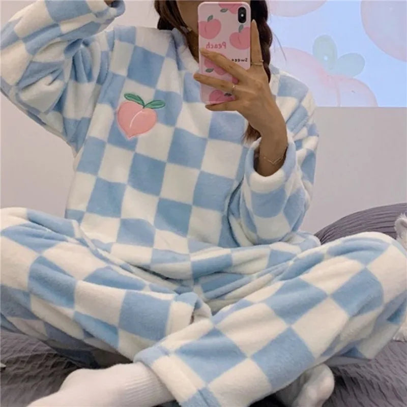 Pyjamas i fleece - fluffig - långärmad - vinterpyjamas för kvinnor - loungewear-Eva Jonsson