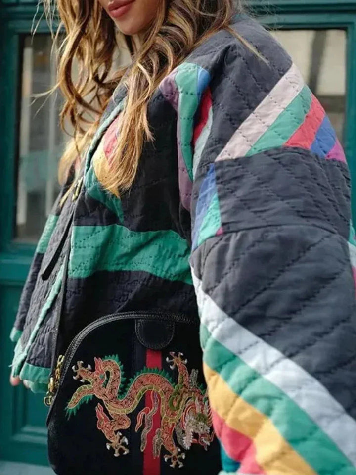 Quiltad jacka - Färgstark vinterjacka för kvinnor med öppen front och överdimensionerad storlek-Eva Jonsson