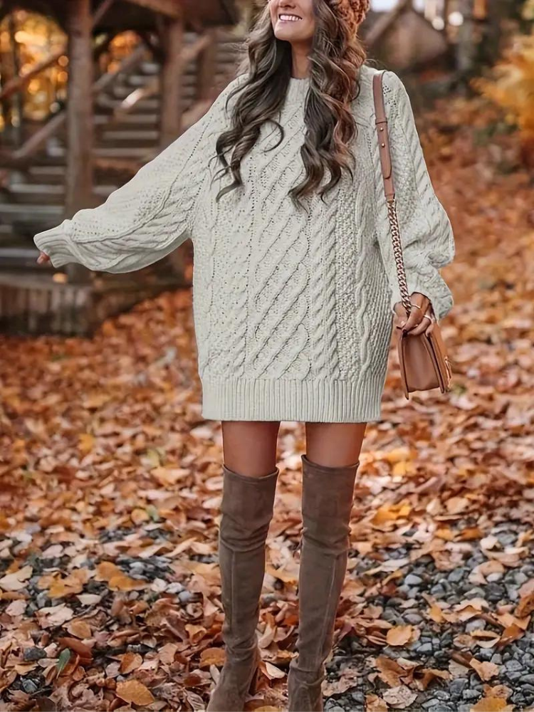 Ramona stickad klänning | Oversized sweaterklänning för höst och vinter-Eva Jonsson
