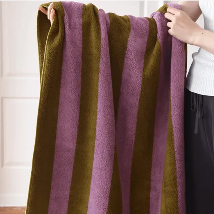 Retro Randig Handduk (Chunky)-Eva Jonsson