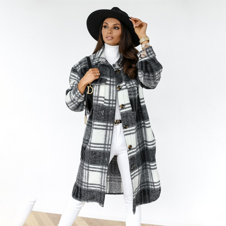 Rutig kappa - Oversized - Knappslå - Ullkappa - Damjacka-Eva Jonsson