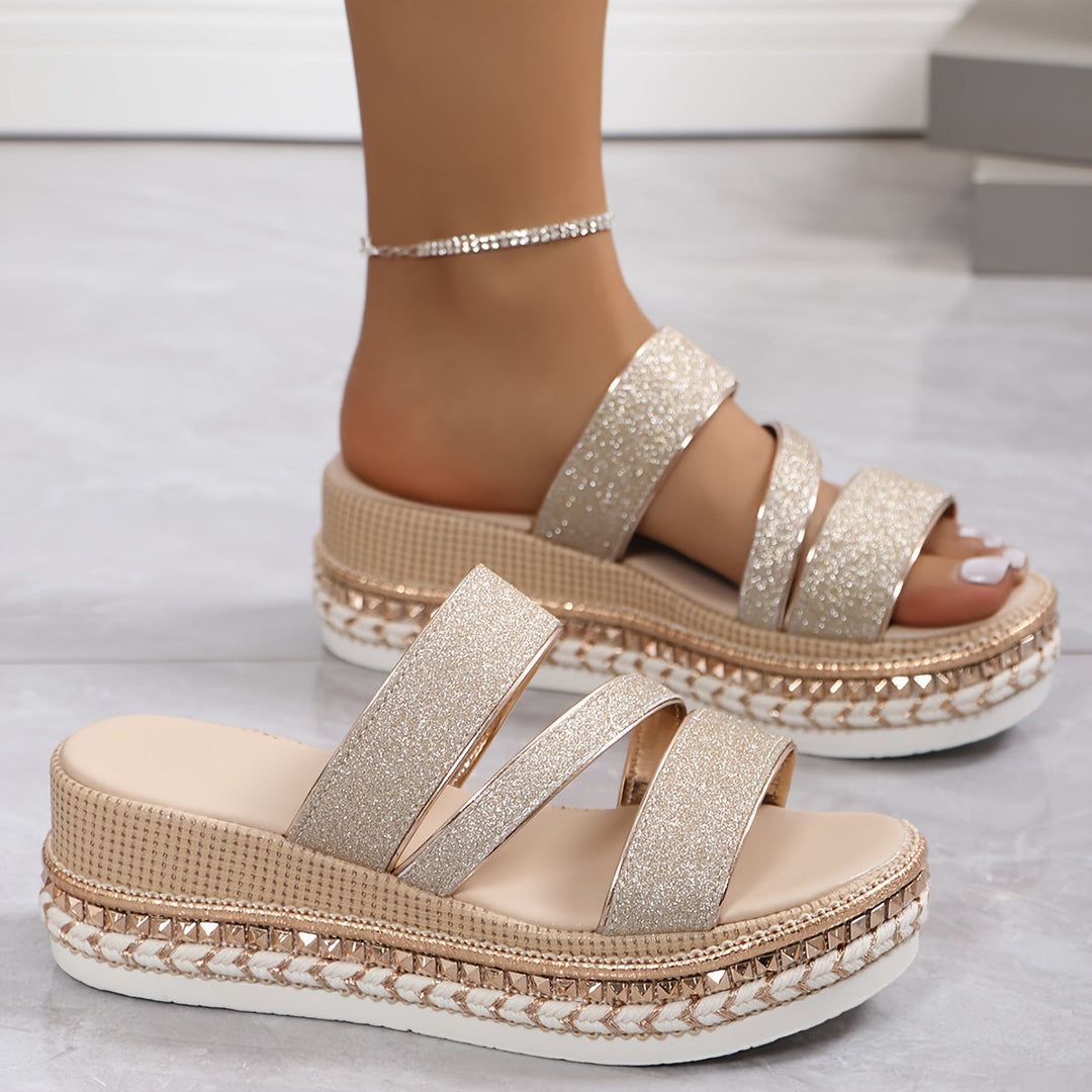 Sandaler Med Plattform - Slip-On - Chic - Skor för sommaren - Sandaler för kvinnor-Eva Jonsson