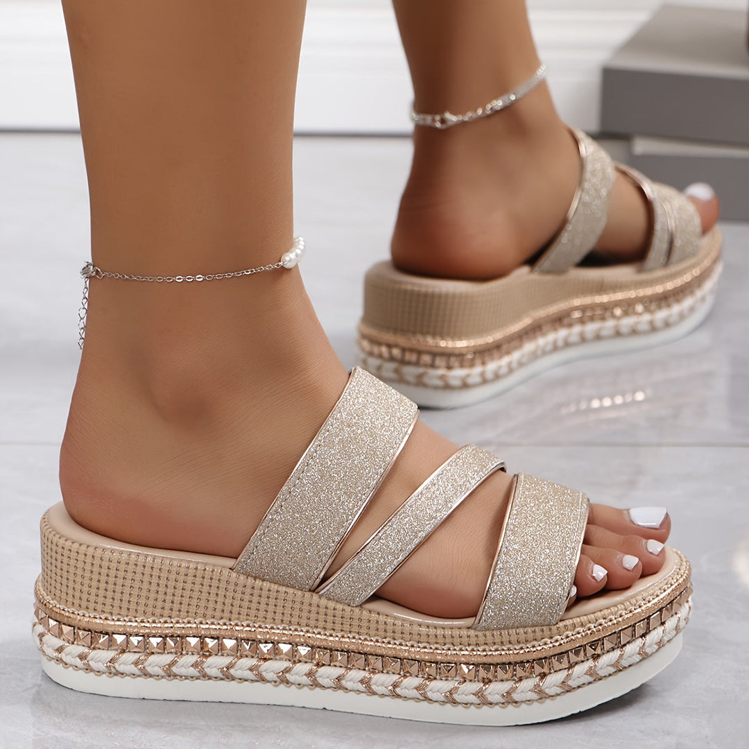 Sandaler Med Plattform - Slip-On - Chic - Skor för sommaren - Sandaler för kvinnor-Eva Jonsson