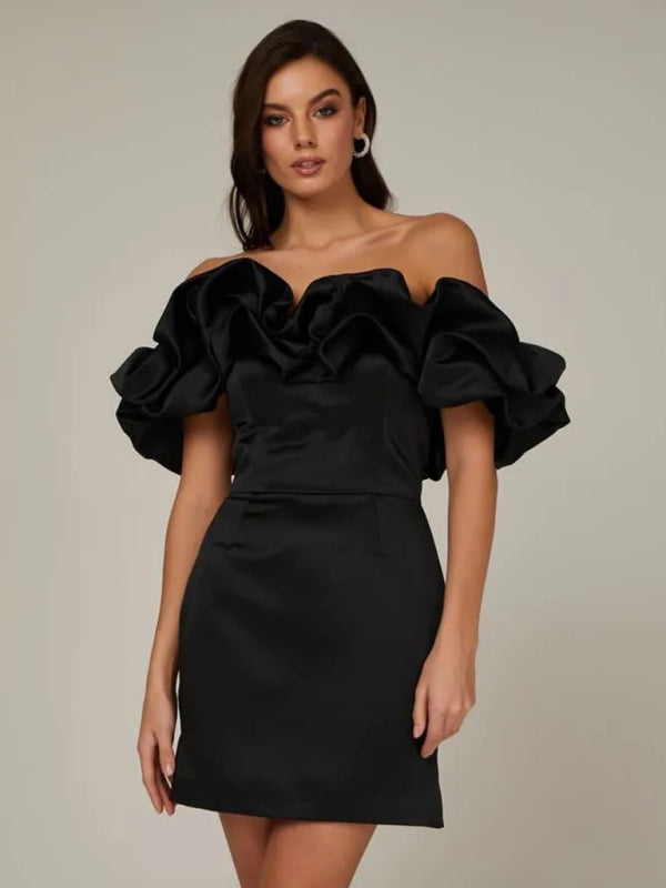 Satinklänning - Ruffle - Mini - Off-Shoulder klänning - Partyklänning-Eva Jonsson