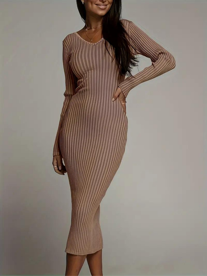 Serenella Långklänning | Långärmad ribbad bodycon-klänning-Eva Jonsson