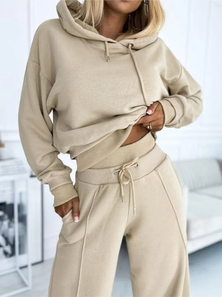 Set med huvtröja och joggare - Cropped - Vida ben - Sweatshirt - Co-Ord Sets Dam-Eva Jonsson