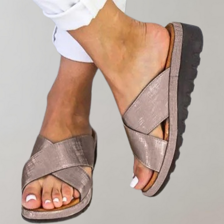Slip-On Sandals - Damsandaler med gummisula och låg kil för sommaren-Eva Jonsson