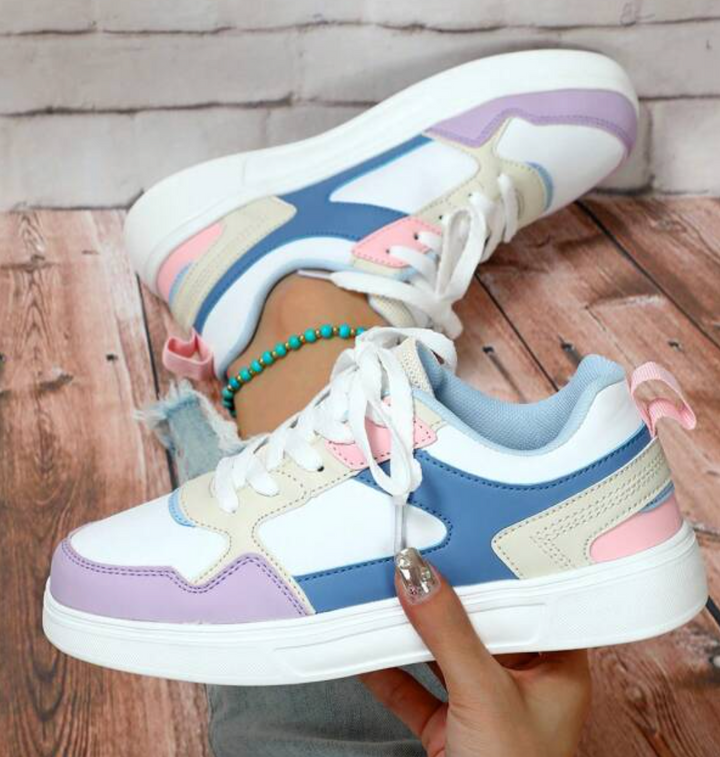 Sneakers för kvinnor - Bekväma - Snörning - Skate skor - Casual Sneakers-Eva Jonsson