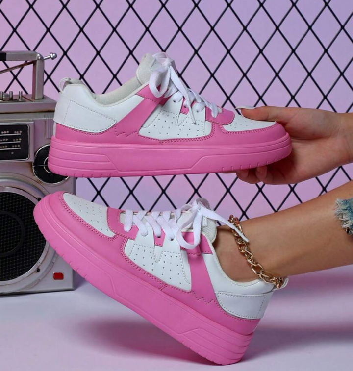 Sneakers för kvinnor - Bekväma - Snörning - Skate skor - Casual Sneakers-Eva Jonsson