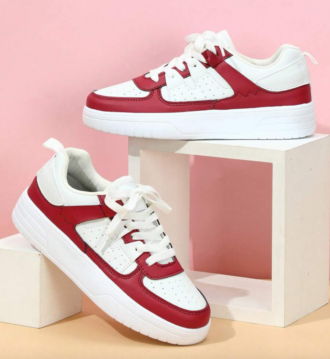 Sneakers för kvinnor - Bekväma - Snörning - Skate skor - Casual Sneakers-Eva Jonsson