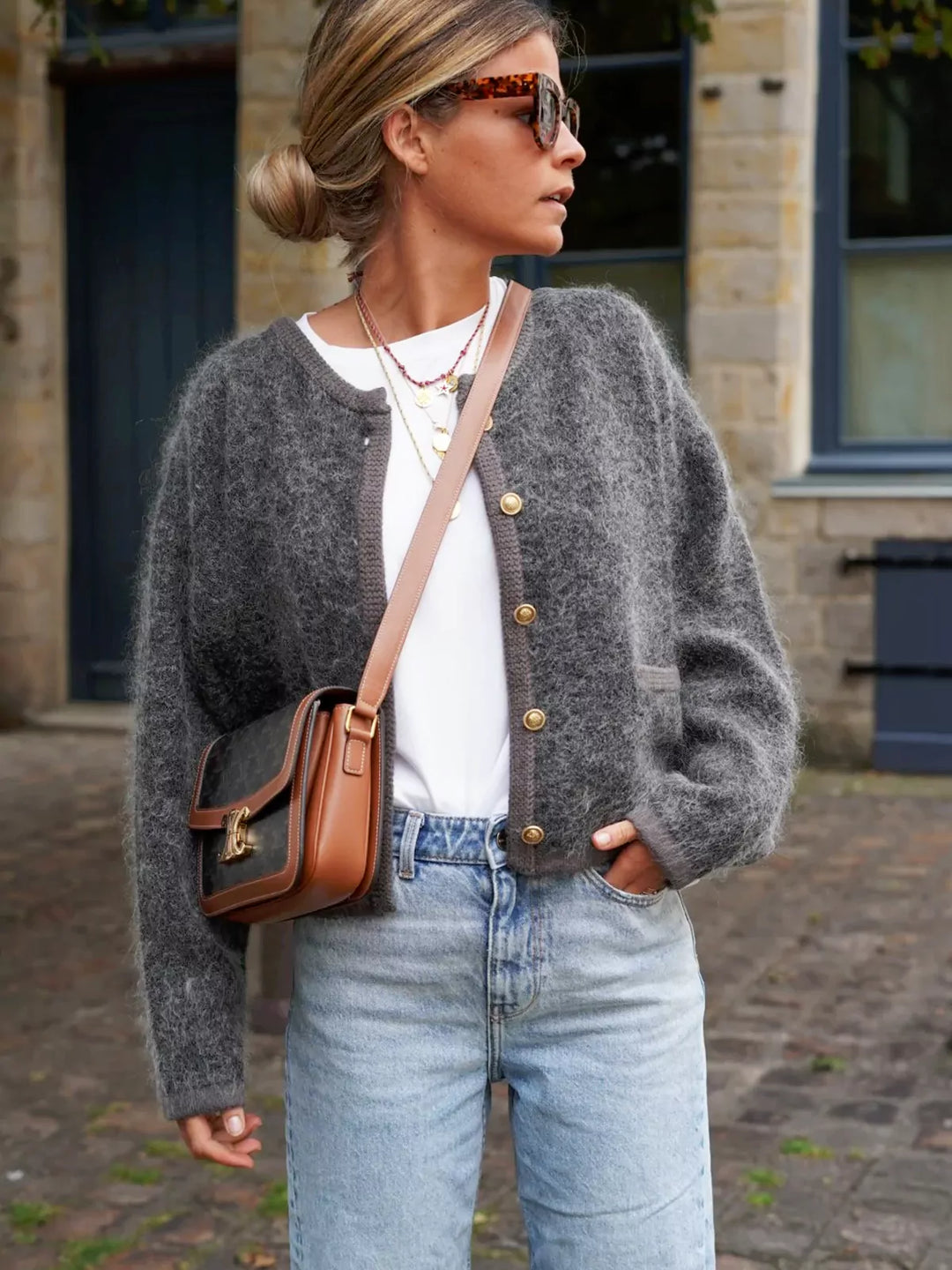 Stickad Cardigan | Grå | Knäppt | Fluffig Cardigan | Dam Cardigan-Eva Jonsson