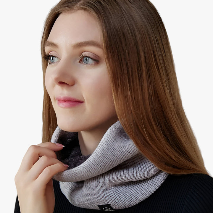 Stickad halsvärmare | pälsfodrad | kashmir | halstub | halsskydd-Eva Jonsson
