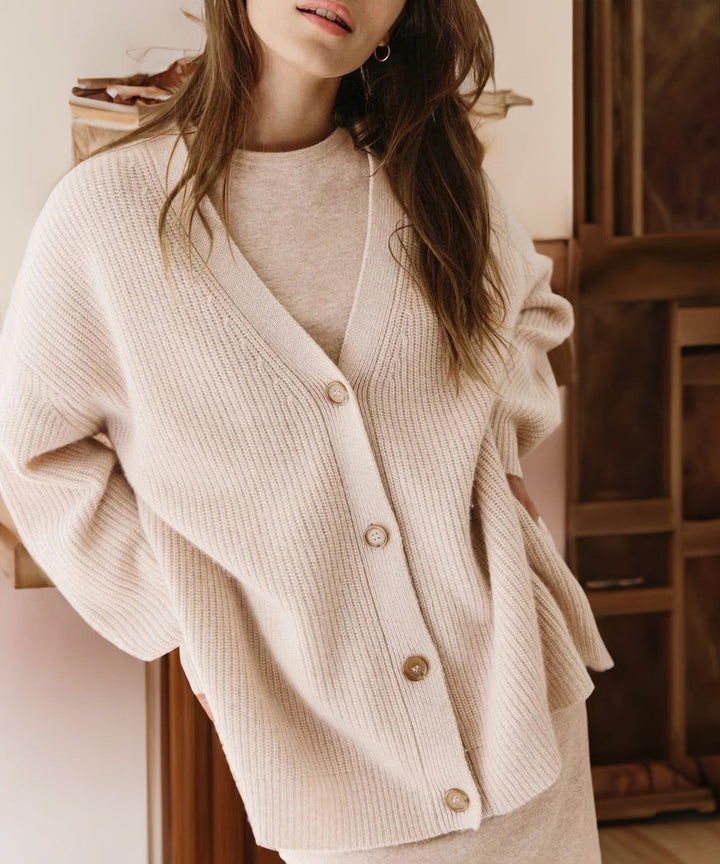 Stickad kofta | Oversized | V-ringad | Kofta i kashmir | Damkofta-Eva Jonsson