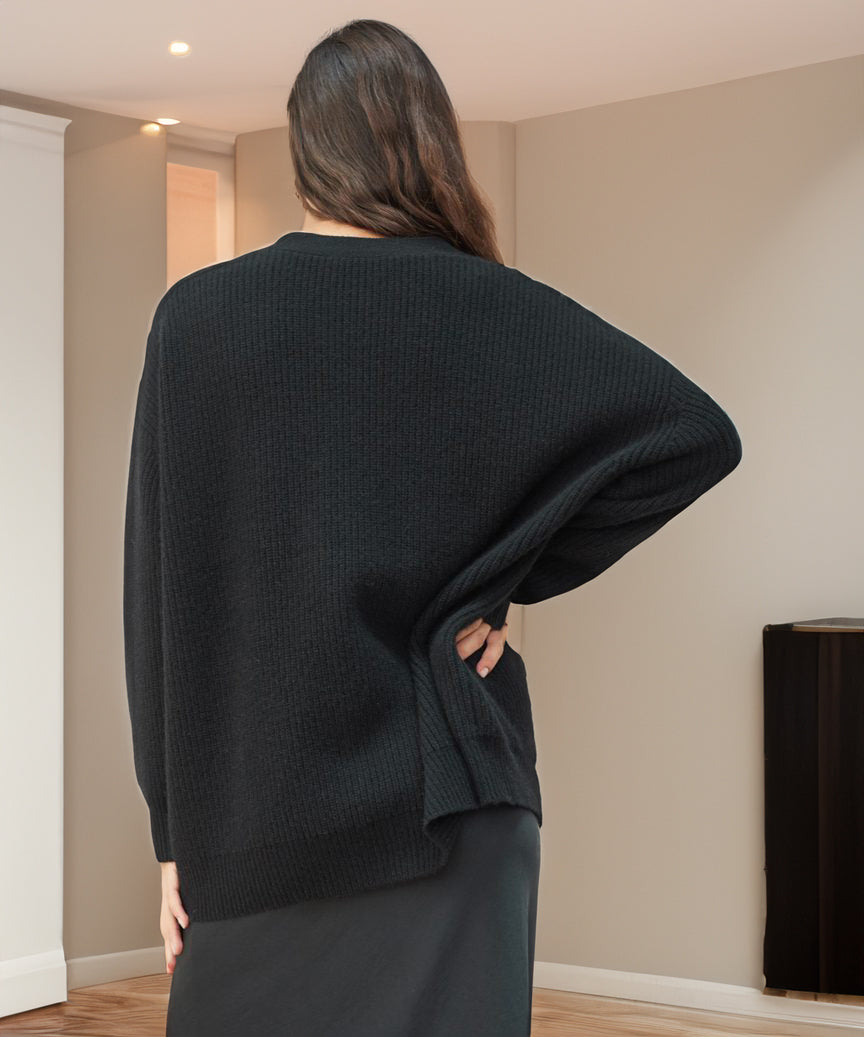 Stickad kofta | Oversized | V-ringad | Kofta i kashmir | Damkofta-Eva Jonsson