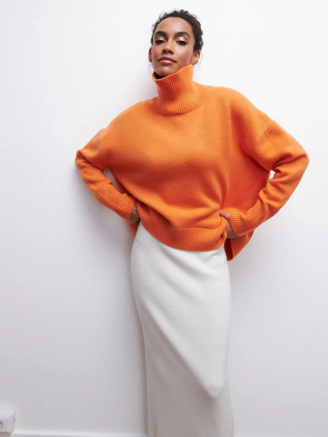 Stickad sköldpaddshals - Oversized - Loose Fit - Sköldpaddshalsad tröja - Damtröjor-Eva Jonsson