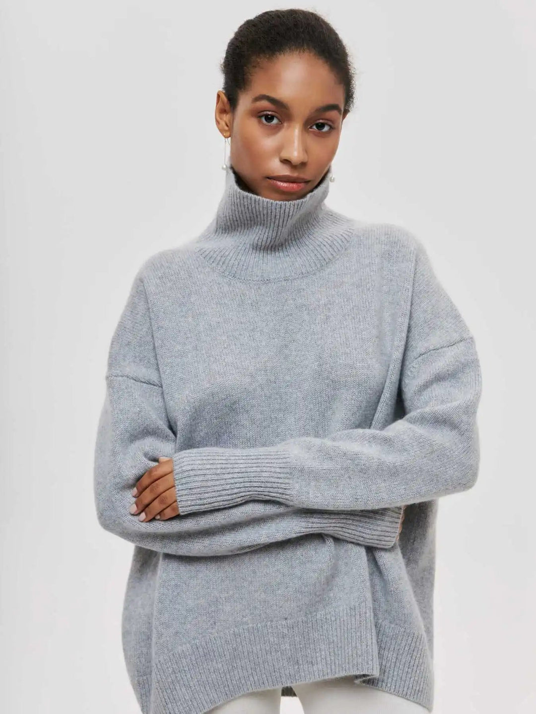 Stickad sköldpaddshals - Oversized - Loose Fit - Sköldpaddshalsad tröja - Damtröjor-Eva Jonsson