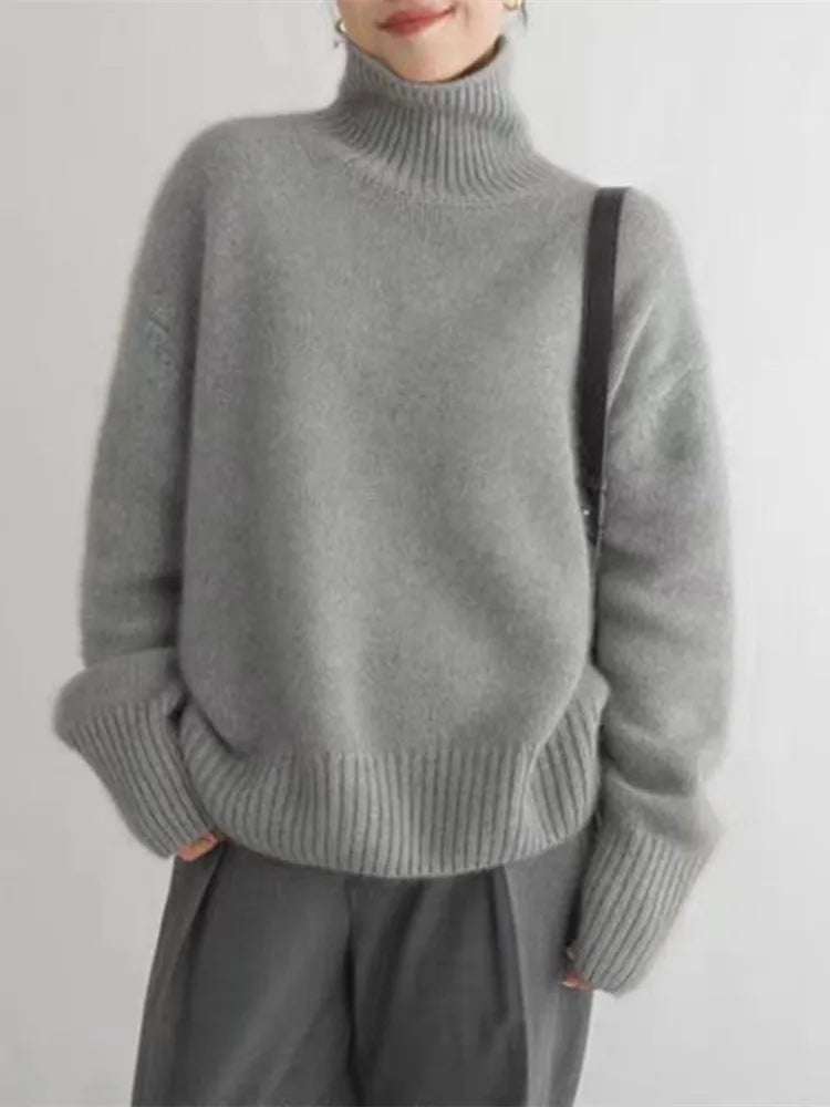 Stickad tröja | Oversized | Turtleneck | Roll Neck Jumper | Damstickat-Eva Jonsson