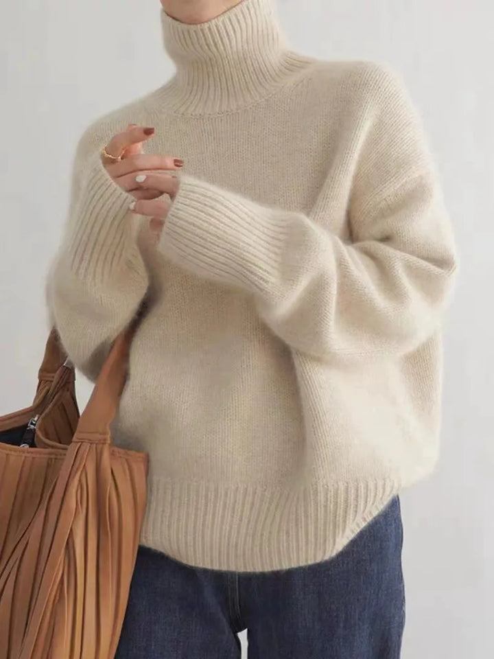 Stickad tröja | Oversized | Turtleneck | Roll Neck Jumper | Damstickat-Eva Jonsson