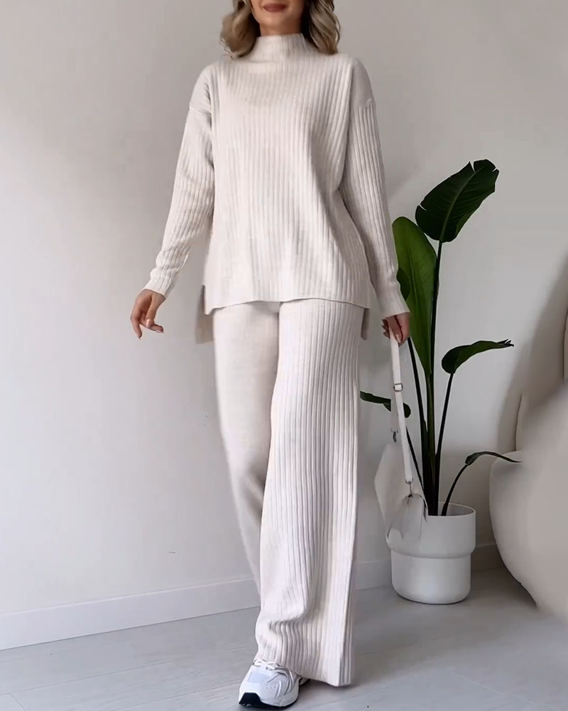 Stickat tvådelat set - Turtleneck - Stickade byxor - Tvådelat set - Loungewear för kvinnor-Eva Jonsson