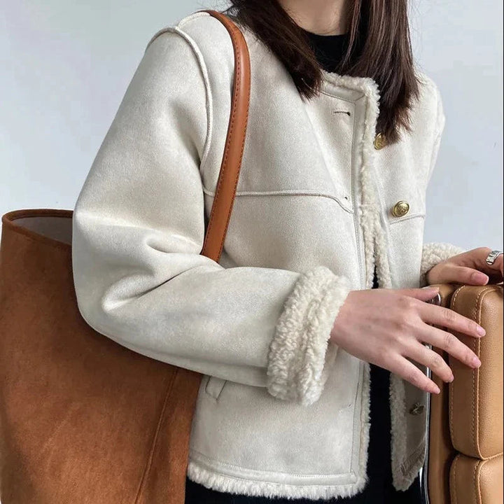 Suedette-jacka - Fleecefodrad - Faux Suede - Jacka med sherpa - Vinterjacka för dam-Eva Jonsson
