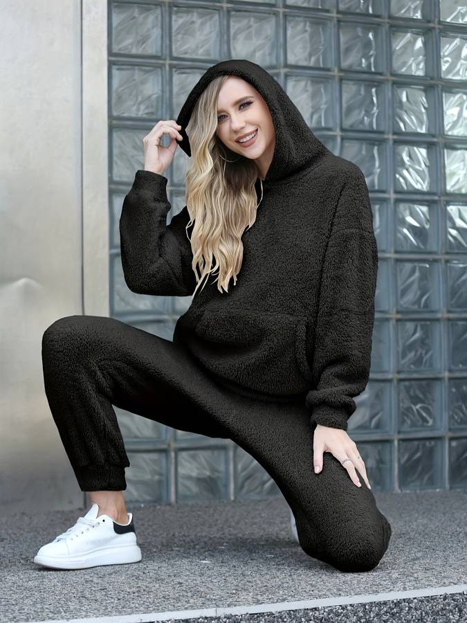 Sweat Suit - Tvådelat set med fleecetröja och joggingbyxor för damer-Eva Jonsson