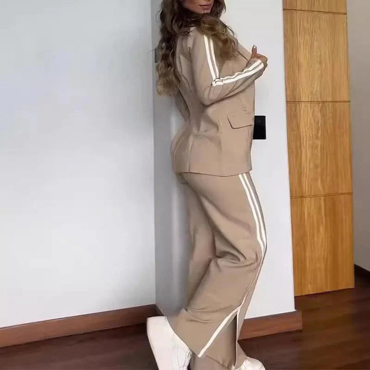 Tvådelat set - Casual Blazer och byxor med vida ben för kvinnor - Co-Ord Set-Eva Jonsson