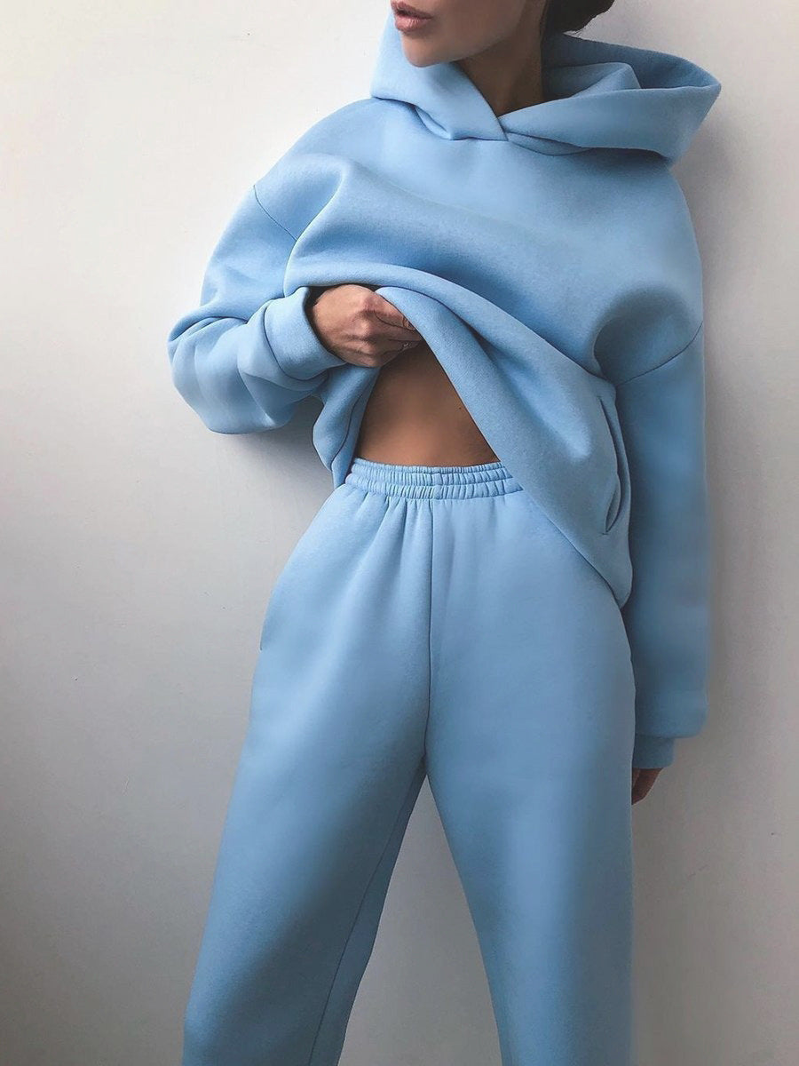 Tvådelat set - Set med huvtröja och mjukisbyxor i mysig fleece för kvinnor-Eva Jonsson