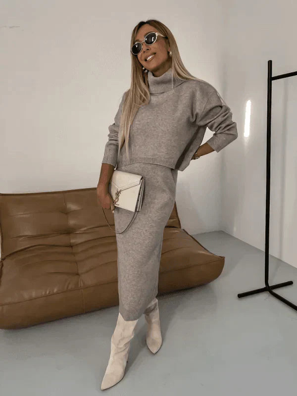 Tvådelat set i trikå - Turtleneck - Långärmad - Set med kjol och topp i trikå - Damkläder-Eva Jonsson