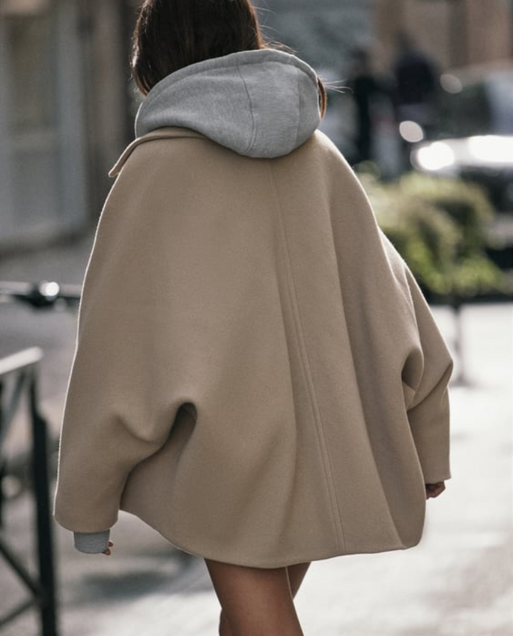 Ullrock | Dam Kort Kappa / Ulltrenchcoat | Oversize, Enkelknäppt-Eva Jonsson