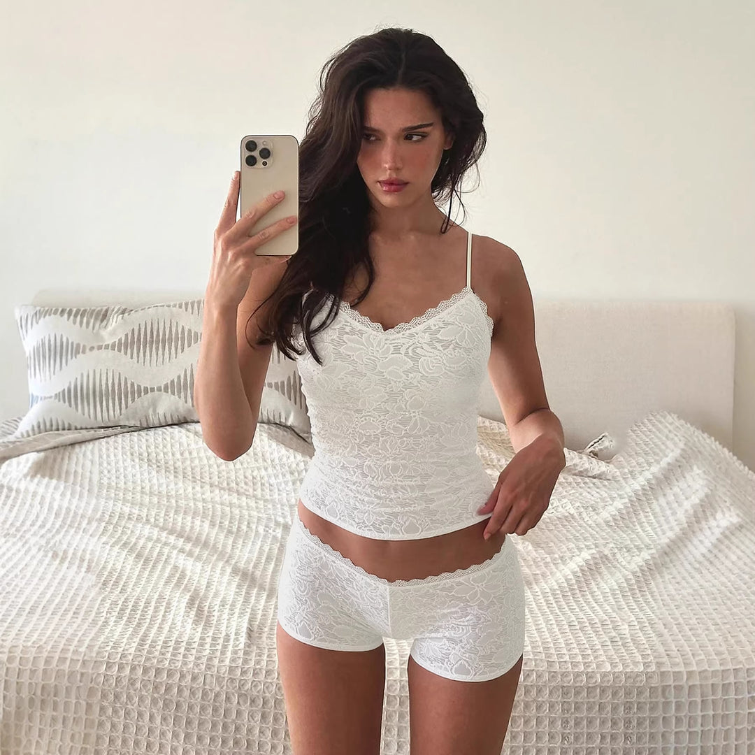 Women Elegant Lace Nightwear Set with Lace-Up Details Mirla-Eva Jonsson