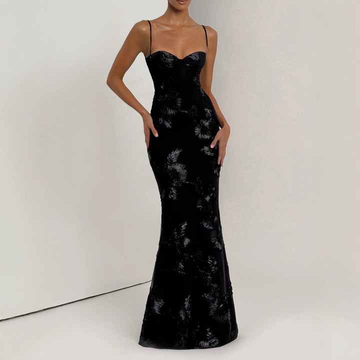 Women figure-hugging evening dress with floral pattern embroidery and high-quality fabric Mirla-Eva Jonsson