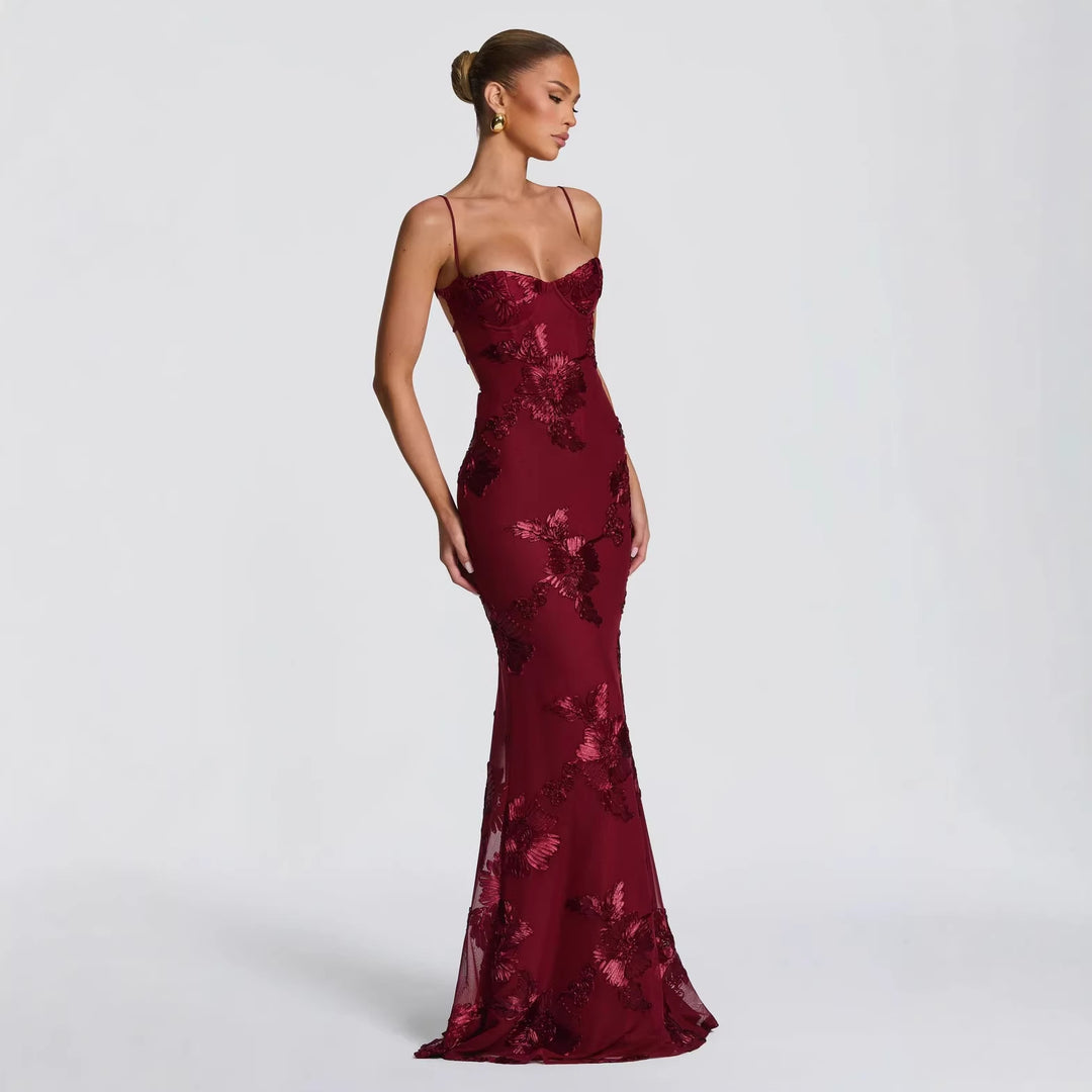 Women figure-hugging evening dress with floral pattern embroidery and high-quality fabric Mirla-Eva Jonsson