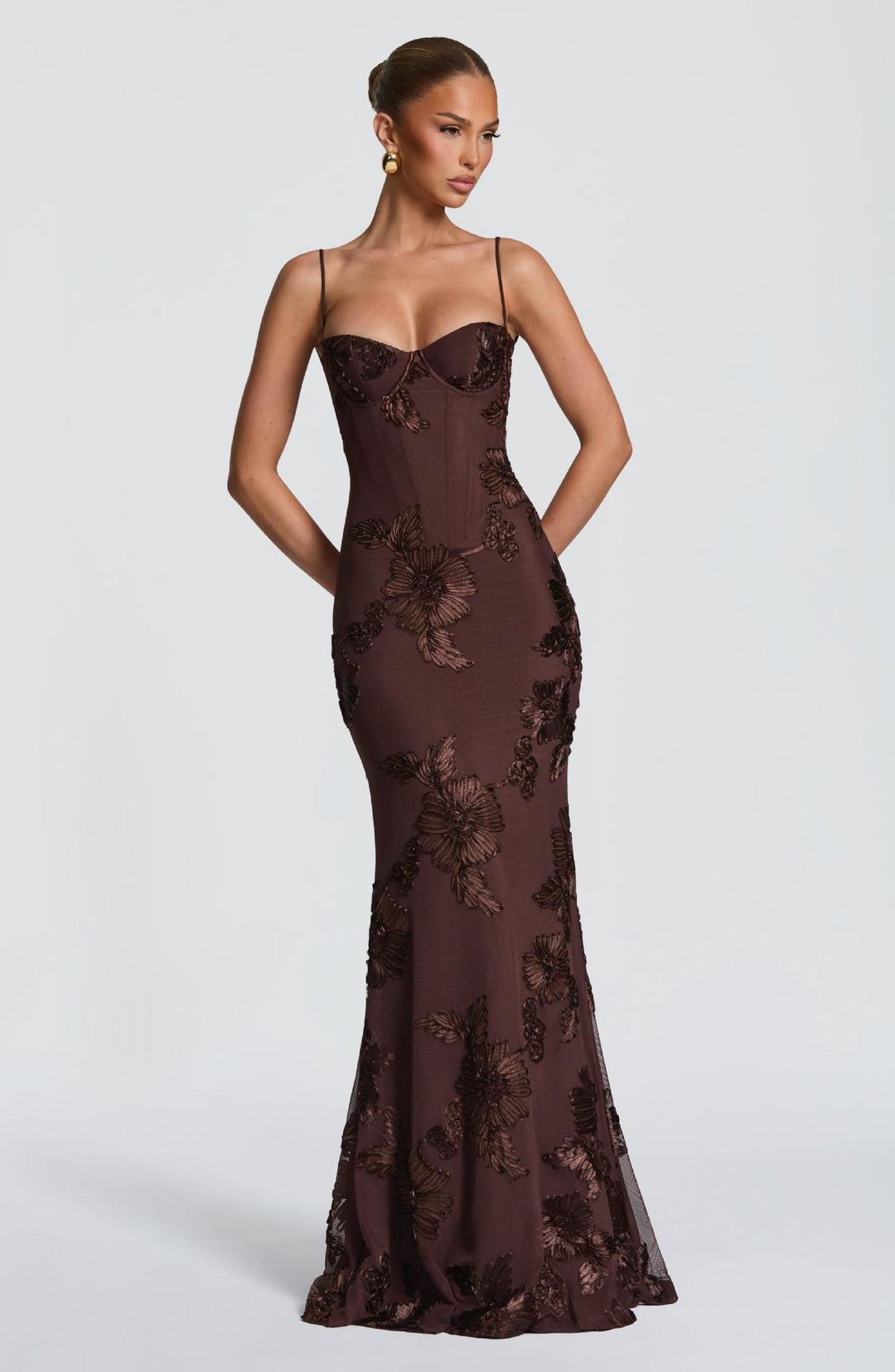 Women figure-hugging evening dress with floral pattern embroidery and high-quality fabric Mirla-Eva Jonsson