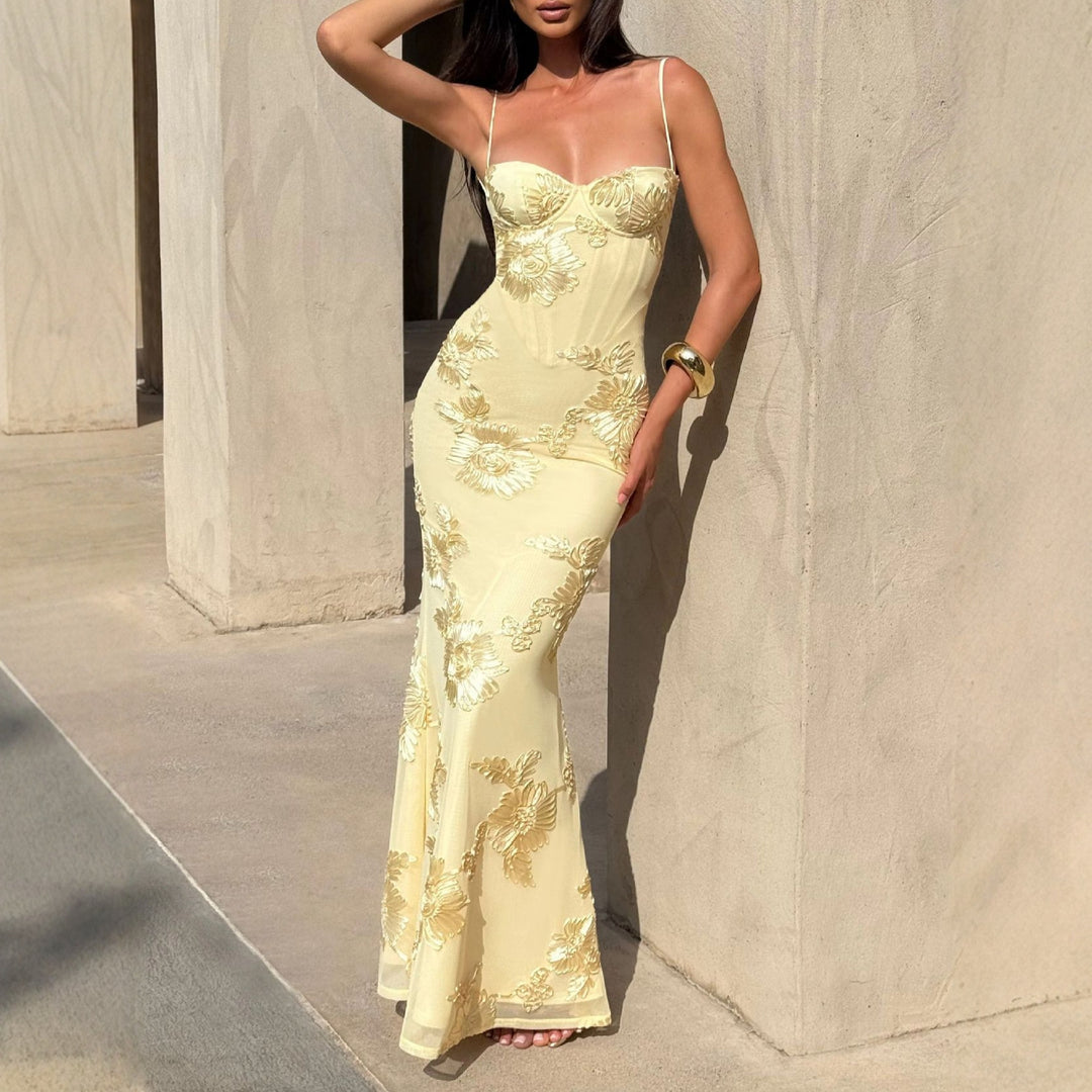 Women figure-hugging evening dress with floral pattern embroidery and high-quality fabric Mirla-Eva Jonsson